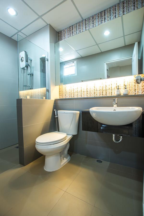 Central Place Serviced Apartment Angsila Chonburi Extérieur photo