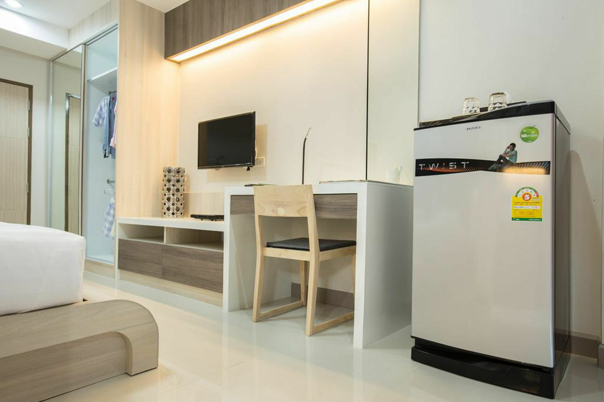Central Place Serviced Apartment Angsila Chonburi Extérieur photo