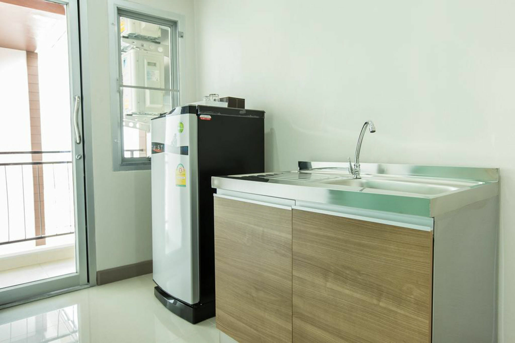 Central Place Serviced Apartment Angsila Chonburi Extérieur photo