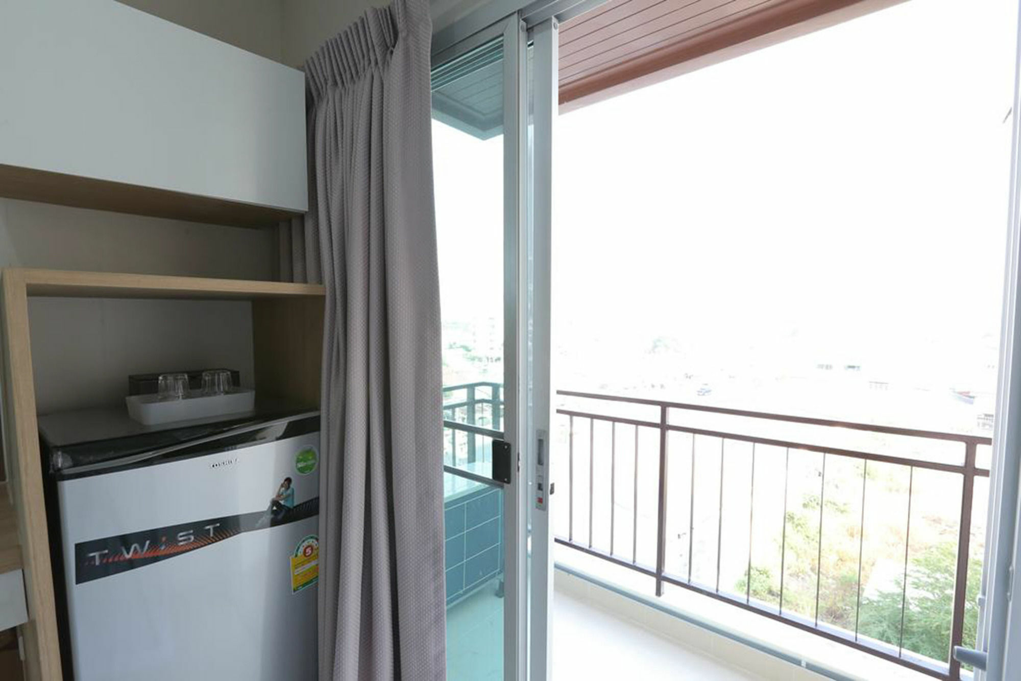 Central Place Serviced Apartment Angsila Chonburi Extérieur photo