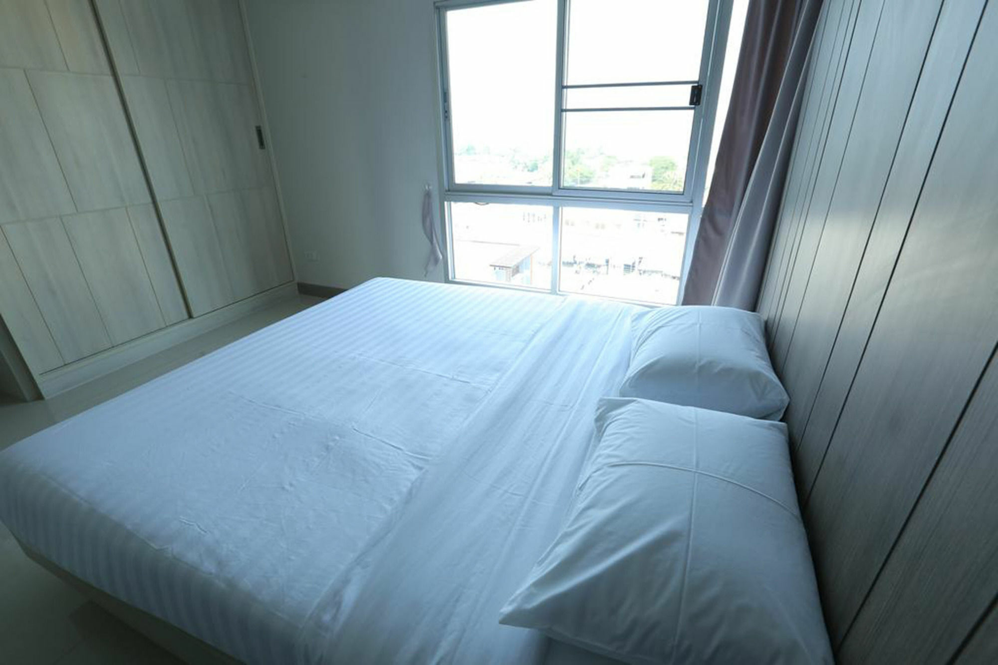 Central Place Serviced Apartment Angsila Chonburi Extérieur photo