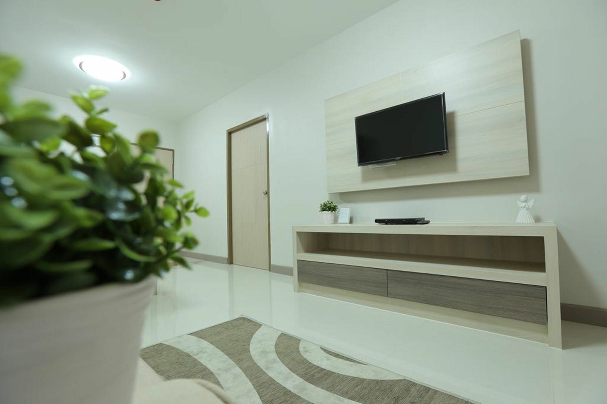 Central Place Serviced Apartment Angsila Chonburi Extérieur photo